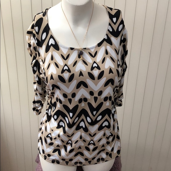 Alfani Tops - ALFANI Petite Stretch Ruched Heart Print Top Size P/S  Small